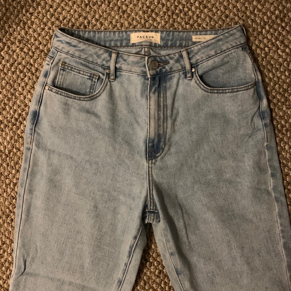 Pacsun mom jeans